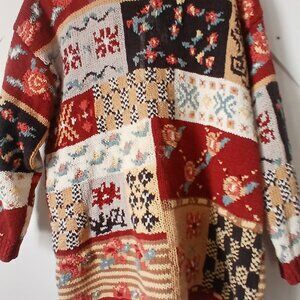 Heirloom Handknitted Sweater-M